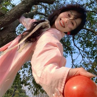 回家过年我的身份被曝光了